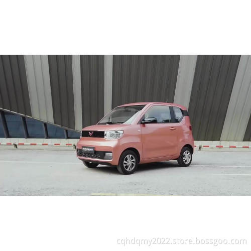 Wuling Hongguang Airbag Mini EV 100km/H بطارية الليثيوم ذكية سيارة Mini 2022 عالية السرعة الكهربائية سيارة جديدة